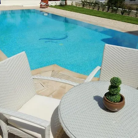 빌라 Paradise Latchi