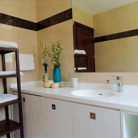 Paradise Latchi 빌라