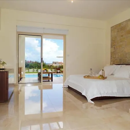 Villa Paradise Latchi Polis